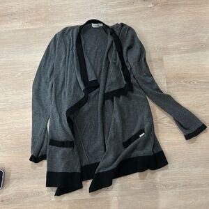 Calvin Klein Women’s Grey/Black Cardigan